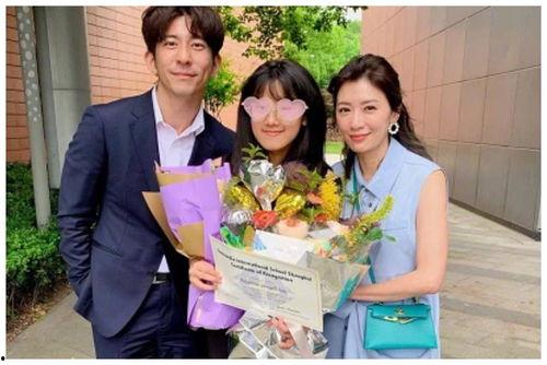 电竞明星爆料视频大全最新,揭秘明星爆料视频大全背后的精彩瞬间  第3张